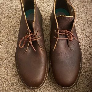 2 pairs of men’s Clark’s
